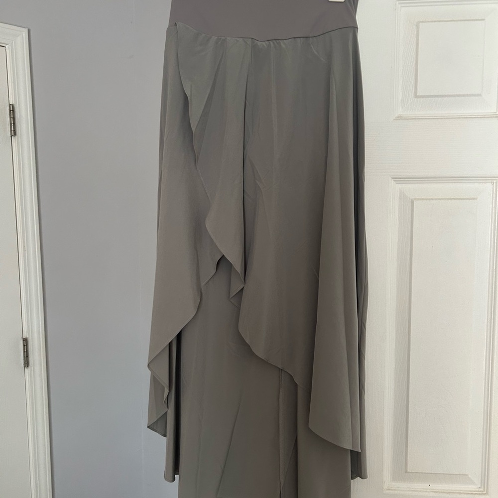 HALARA Asymmetrical Gray Skirt